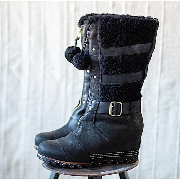 Sorel Helen Wedge Holiday Boot - Picture 2 of 10